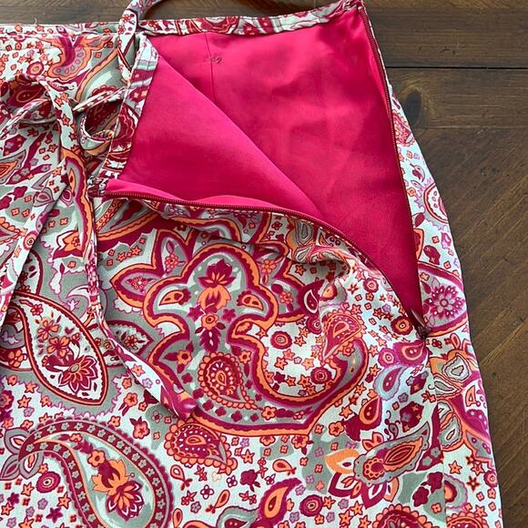 Apostrophe Red, Gray & Orange Paisley Print Skirt Woman Size 6 Office Casual - Picture 6 of 8